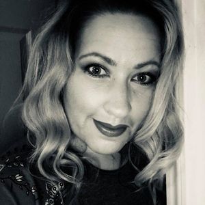 Meet your Posher, Deanna